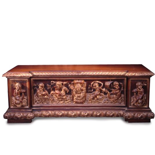 LARGE ORNATE CARVED ITALIAN WALNUT LOW CHEST / CASSONE WITH CHERUB RELIEF CARVING 158 CM LONG X 57 CM HIGH X 50 CM DEEP